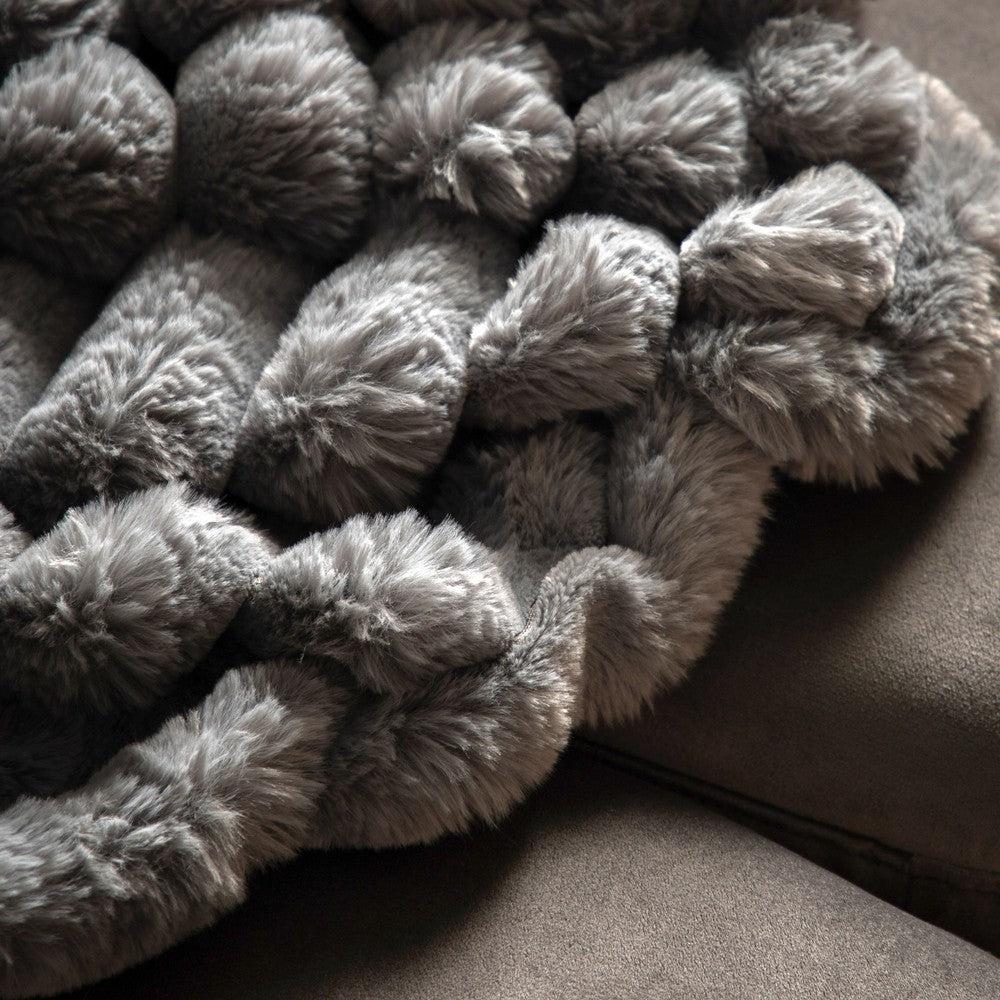 RIBBED THROW