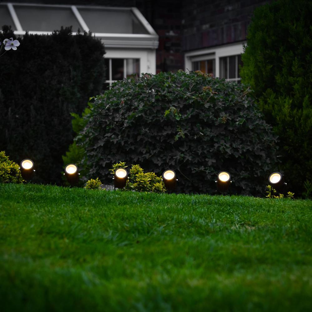 x6 Atlas Solar Spotlights